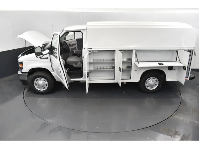 Nuevos FORD E-350SD à Estados chez autogozo