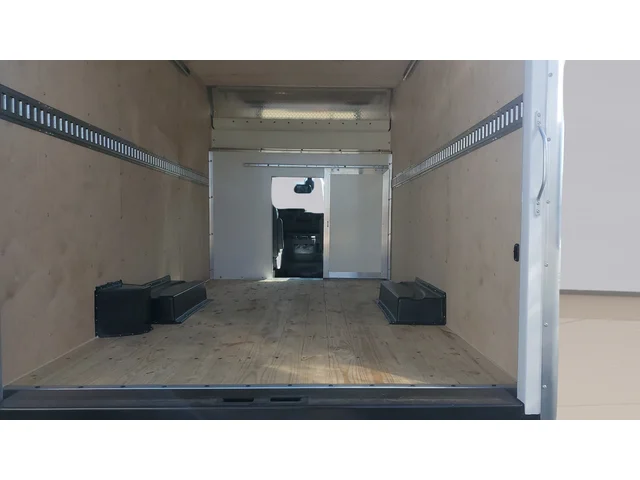 Nuevos FORD E-350SD à Estados chez autogozo