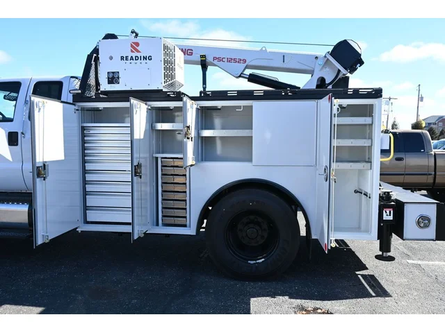 Nuevos FORD F-750SD à Estados chez autogozo
