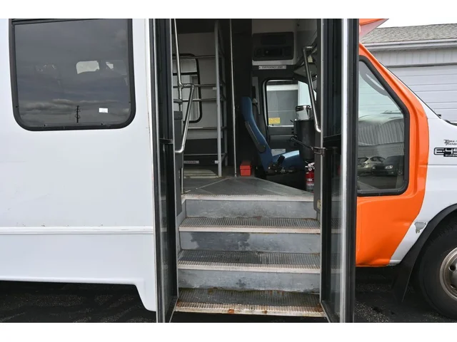 SEMINUEVOS FORD E-450SD a Estados en autogozo