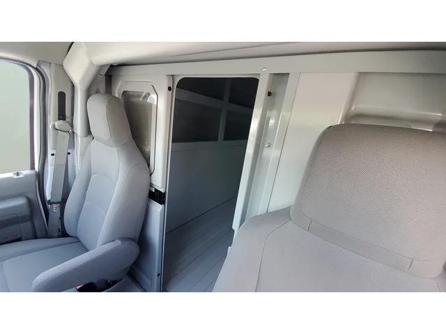 Nuevos FORD E-450SD à Estados chez autogozo