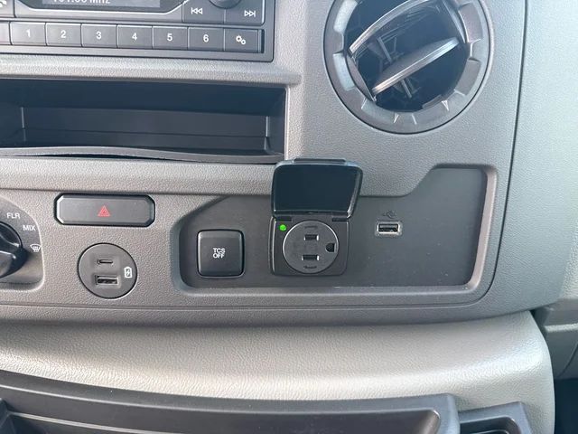 Nuevos FORD E-450SD à Estados chez autogozo
