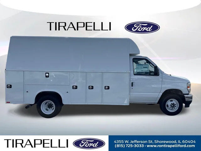Nuevos FORD E-450SD à Estados chez autogozo