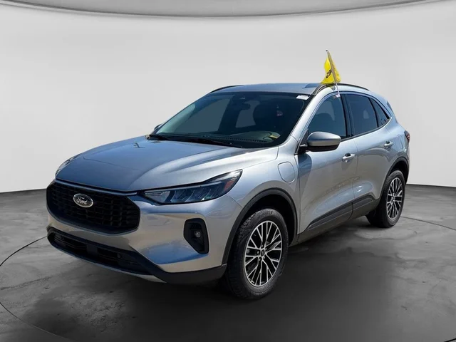 SEMINUEVOS FORD Escape Plug-In Hybrid a Estados en autogozo