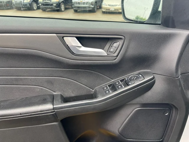 SEMINUEVOS FORD Escape Plug-In Hybrid a Estados en autogozo