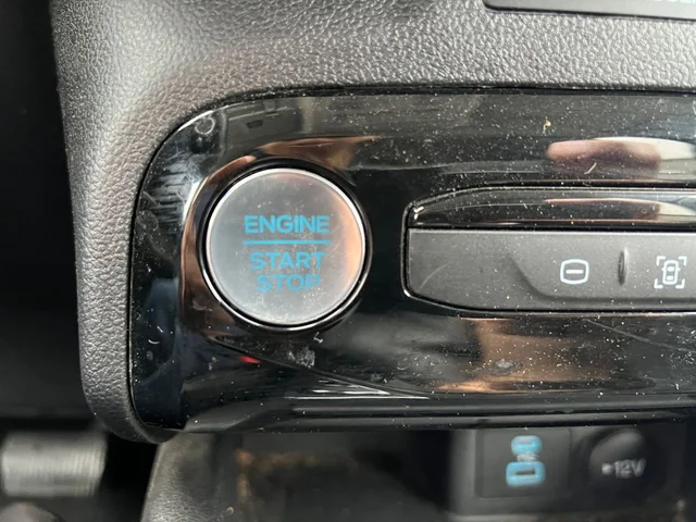 SEMINUEVOS FORD Escape Plug-In Hybrid a Estados en autogozo