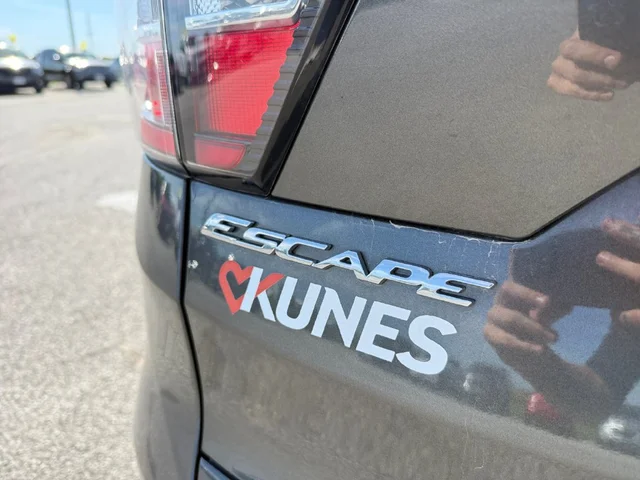 SEMINUEVOS FORD Escape a Estados en autogozo