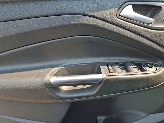 SEMINUEVOS FORD Escape a Estados en autogozo