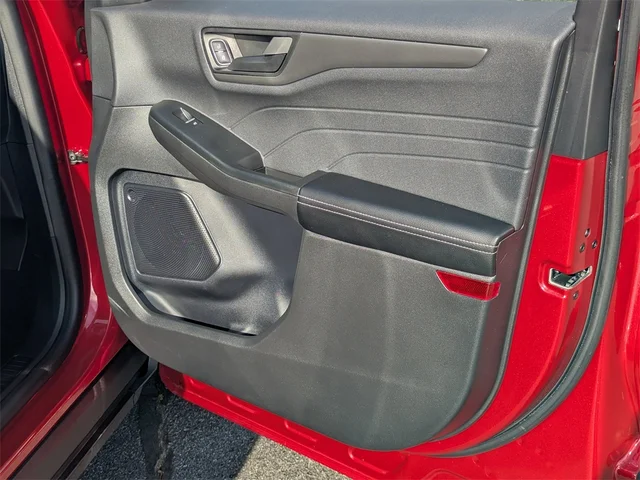 SEMINUEVOS FORD Escape at Kennesaw, in Town Center Nissan