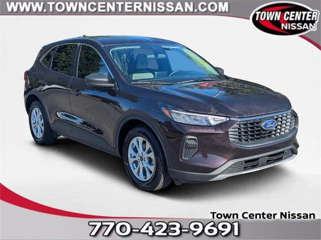 SEMINUEVOS FORD Escape at Kennesaw, in Town Center Nissan