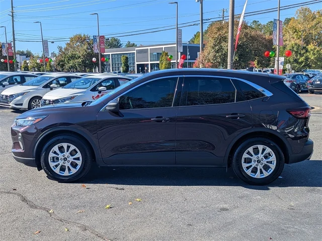 SEMINUEVOS FORD Escape at Kennesaw, in Town Center Nissan