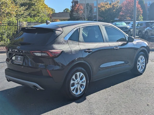 SEMINUEVOS FORD Escape at Kennesaw, in Town Center Nissan