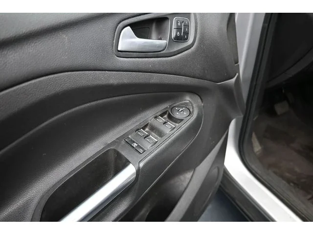SEMINUEVOS FORD Escape a Estados en autogozo