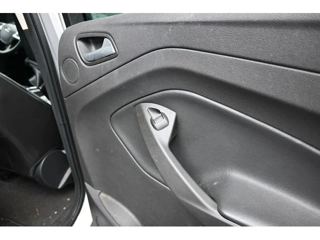 SEMINUEVOS FORD Escape a Estados en autogozo