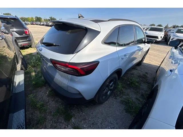 SEMINUEVOS FORD Escape at ELK GROVE in Elk Grove Buick GMC