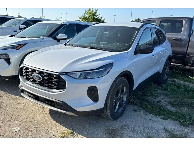 SEMINUEVOS FORD Escape at ELK GROVE in Elk Grove Buick GMC
