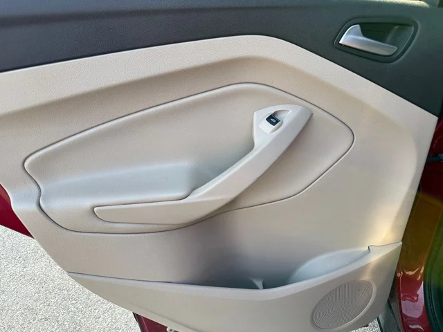 SEMINUEVOS FORD Escape a Estados en autogozo