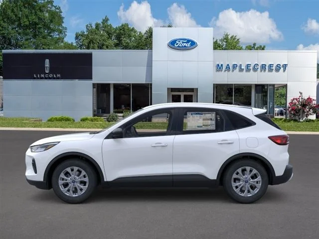 Nuevos FORD ESCAPE at Maplecrest Ford Lincoln of Union in Vauxhall