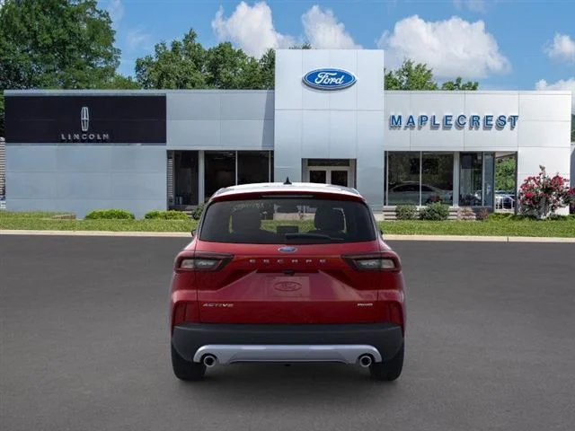 Nuevos FORD ESCAPE at Maplecrest Ford Lincoln of Union in Vauxhall