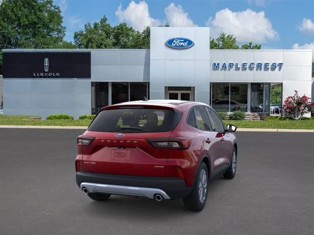 Nuevos FORD ESCAPE at Maplecrest Ford Lincoln of Union in Vauxhall