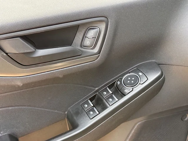 SEMINUEVOS FORD Escape a Estados en autogozo
