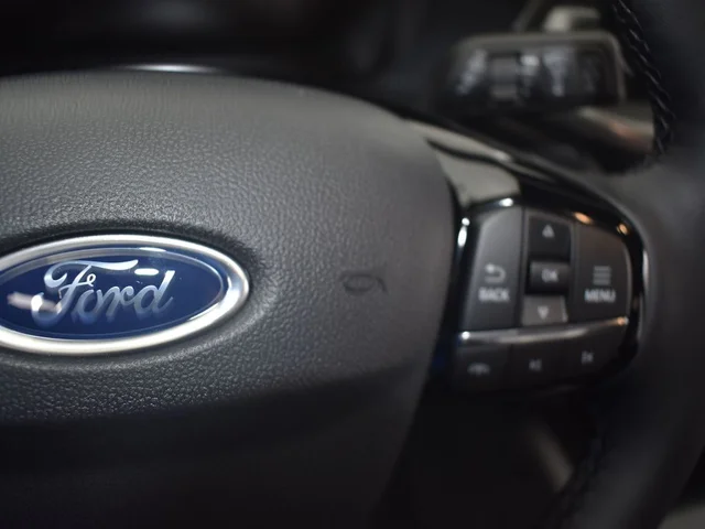 Nuevos FORD ESCAPE à Estados chez autogozo