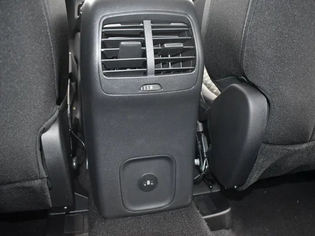 Nuevos FORD ESCAPE à Estados chez autogozo