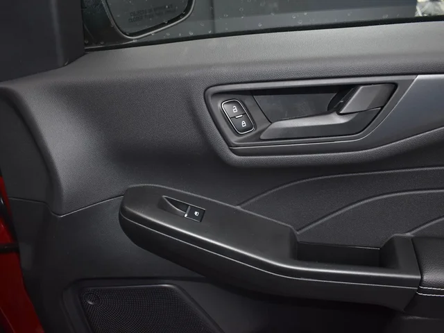 Nuevos FORD ESCAPE à Estados chez autogozo