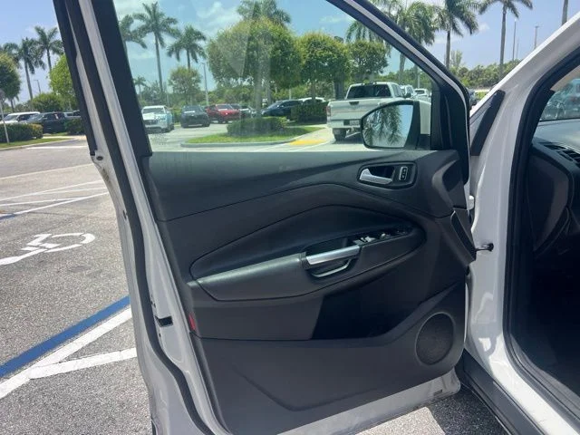 SEMINUEVOS FORD Escape a Estados en autogozo