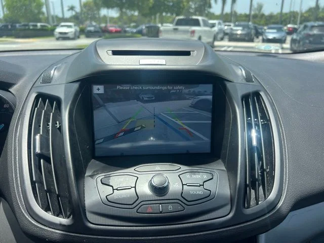 SEMINUEVOS FORD Escape a Estados en autogozo
