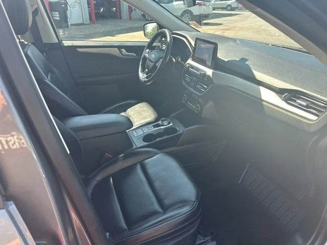 SEMINUEVOS FORD Escape a Estados en autogozo