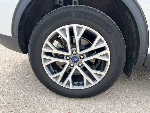 SEMINUEVOS FORD Escape a Estados en autogozo