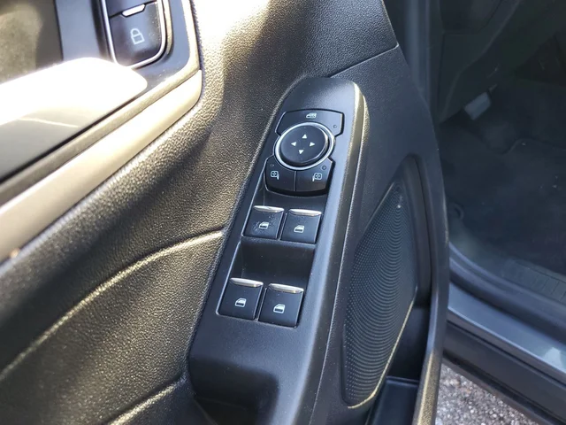 SEMINUEVOS FORD Escape a Estados en autogozo