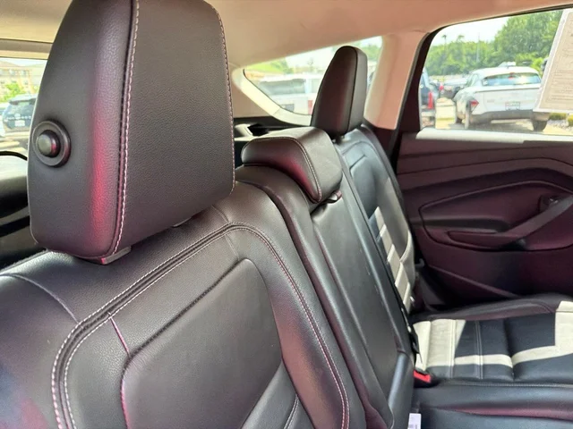 SEMINUEVOS FORD Escape a Estados en autogozo
