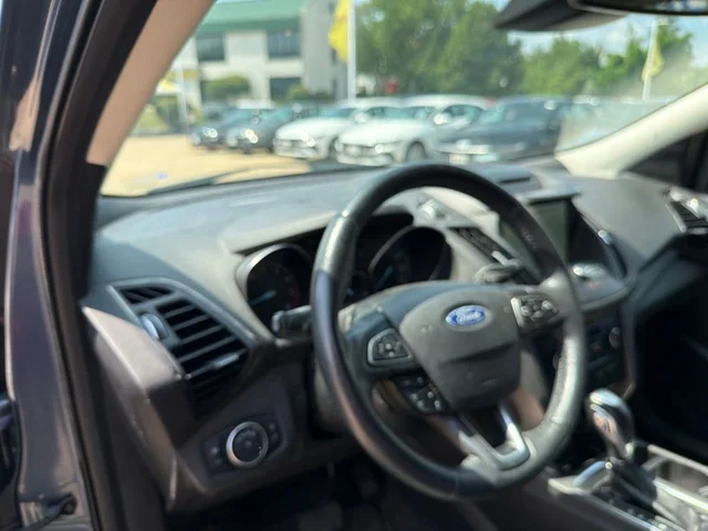 SEMINUEVOS FORD Escape a Estados en autogozo