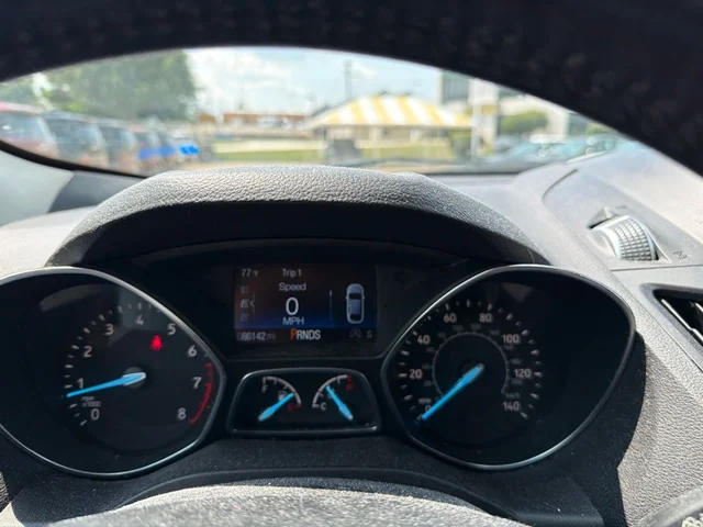 SEMINUEVOS FORD Escape a Estados en autogozo