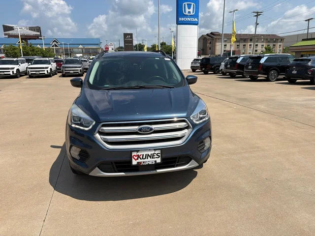 SEMINUEVOS FORD Escape a Estados en autogozo