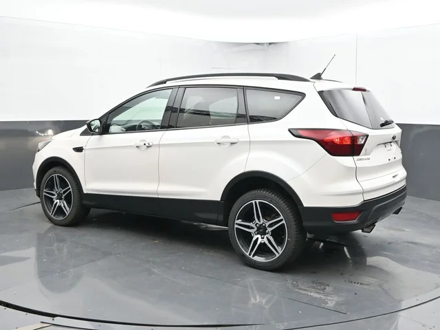 SEMINUEVOS FORD Escape a Estados en autogozo