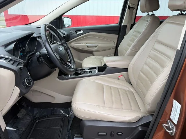 SEMINUEVOS FORD Escape a Estados en autogozo