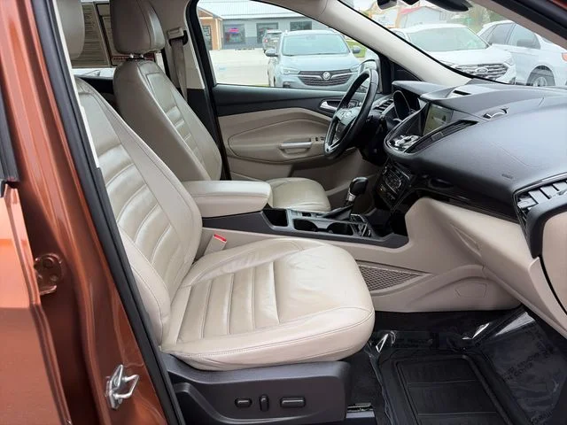 SEMINUEVOS FORD Escape a Estados en autogozo