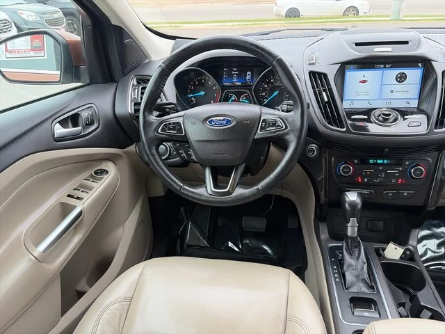 SEMINUEVOS FORD Escape a Estados en autogozo