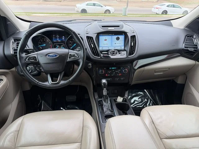 SEMINUEVOS FORD Escape a Estados en autogozo