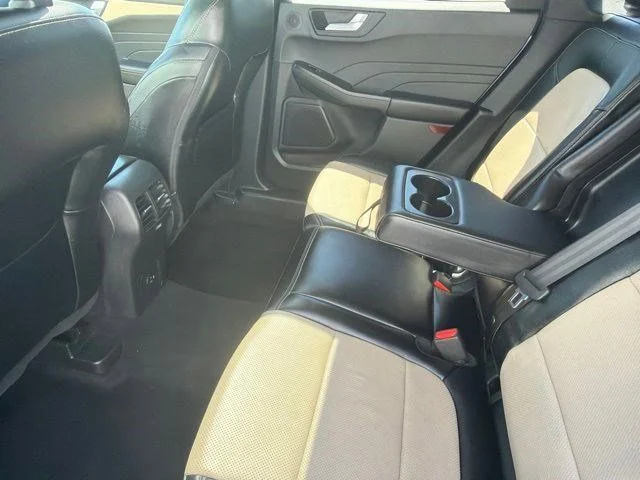 SEMINUEVOS FORD Escape a Estados en autogozo
