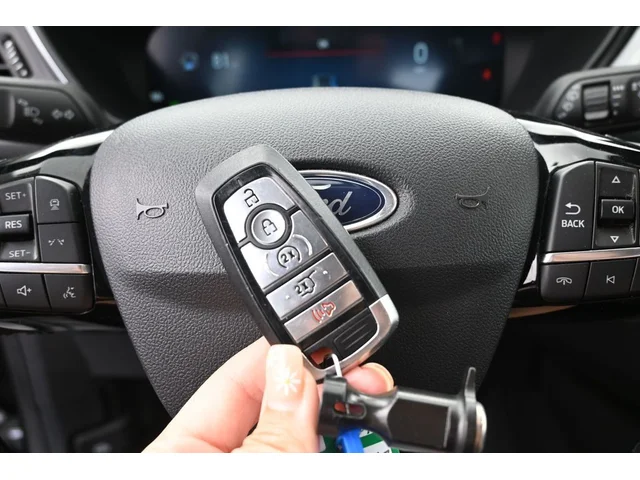 SEMINUEVOS FORD Escape a Estados en autogozo