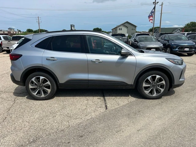 SEMINUEVOS FORD Escape a Estados en autogozo