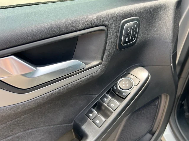 SEMINUEVOS FORD Escape a Estados en autogozo