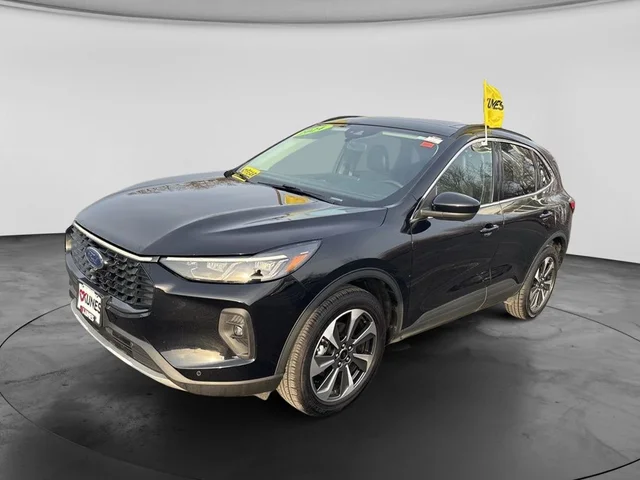 SEMINUEVOS FORD Escape a Estados en autogozo