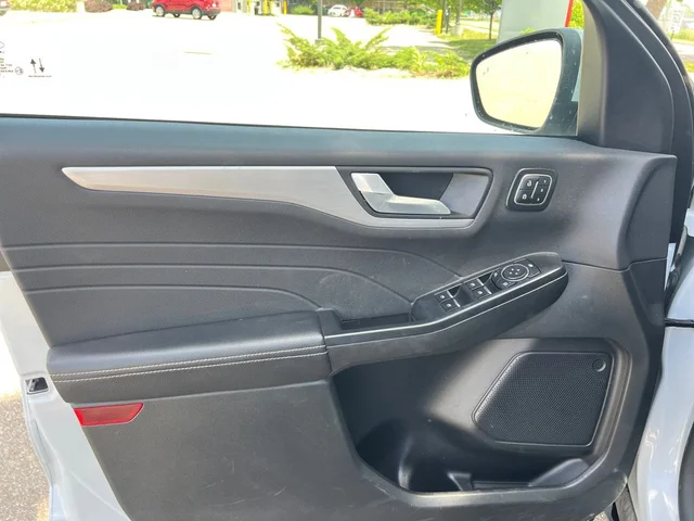 SEMINUEVOS FORD Escape a Estados en autogozo