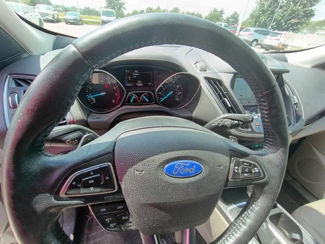 SEMINUEVOS FORD Escape a Estados en autogozo
