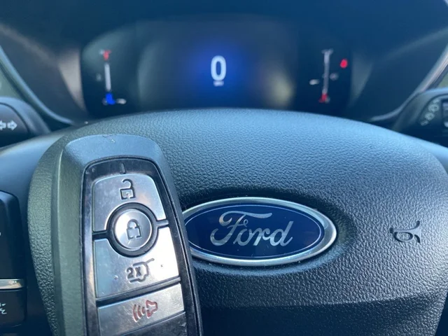 SEMINUEVOS FORD Escape a Estados en autogozo